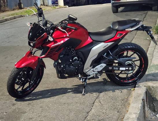 YAMAHA FZ25 FAZER ABS YAMAHA FZ25 FAZER ABS